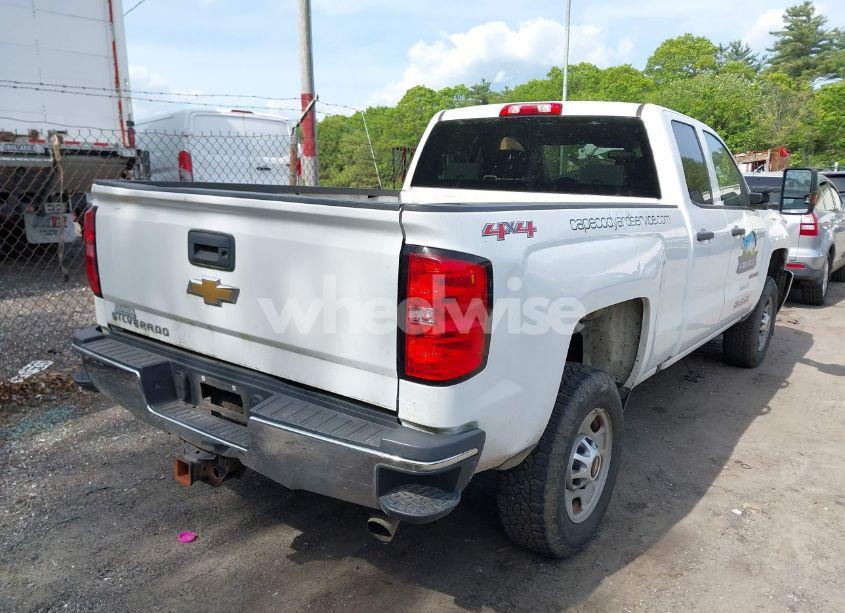 Photo 4 of 2017 Chevrolet Silverado 2500HD WT (VIN 1GC2KUEGXHZ346239)