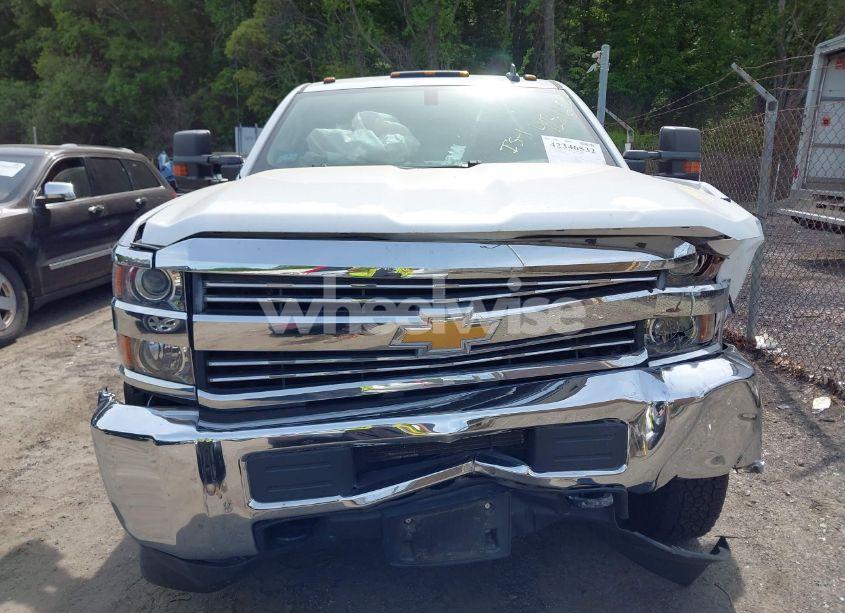 Photo 6 of 2017 Chevrolet Silverado 2500HD WT (VIN 1GC2KUEGXHZ346239)