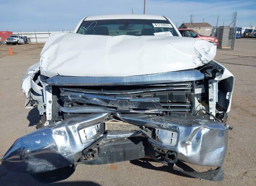 Photo 12 of 2018 Chevrolet Silverado 2500HD WT (VIN 1GC2KUEGXJZ227161)