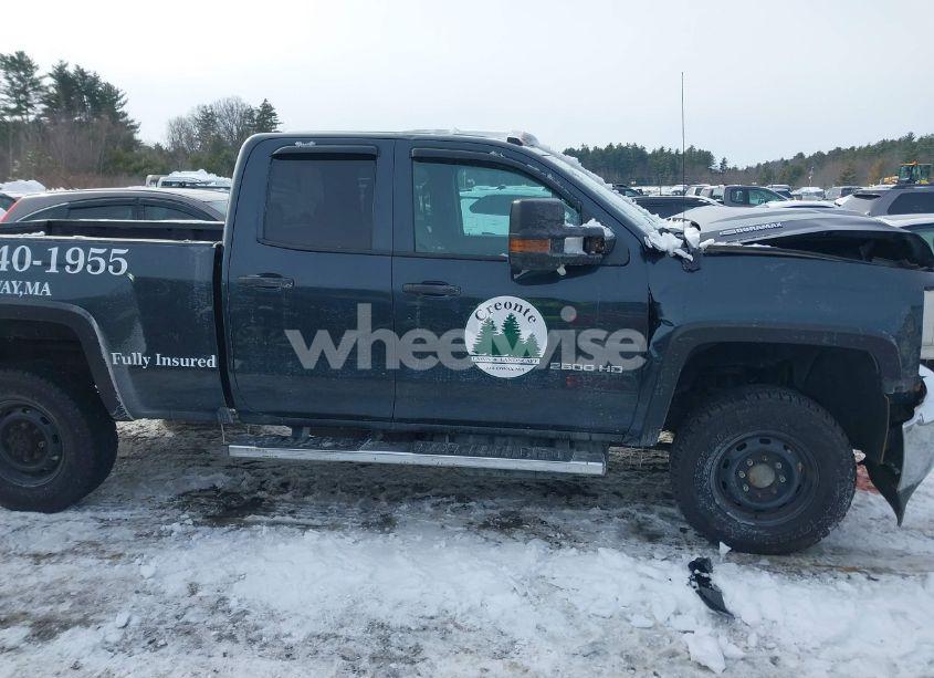 Photo 13 of 2017 Chevrolet Silverado 2500HD WT (VIN 1GC2KUEY3HZ391385)