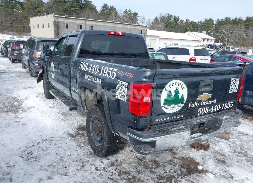 Photo 3 of 2017 Chevrolet Silverado 2500HD WT (VIN 1GC2KUEY3HZ391385)