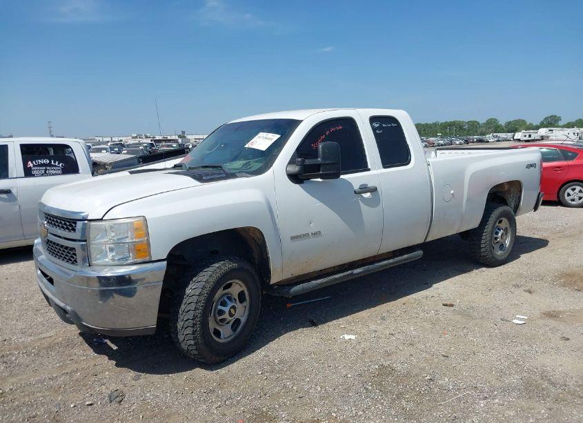 Photo 2 of 2011 Chevrolet Silverado 2500HD WORK TRUCK (VIN 1GC2KVCG0BZ353975)
