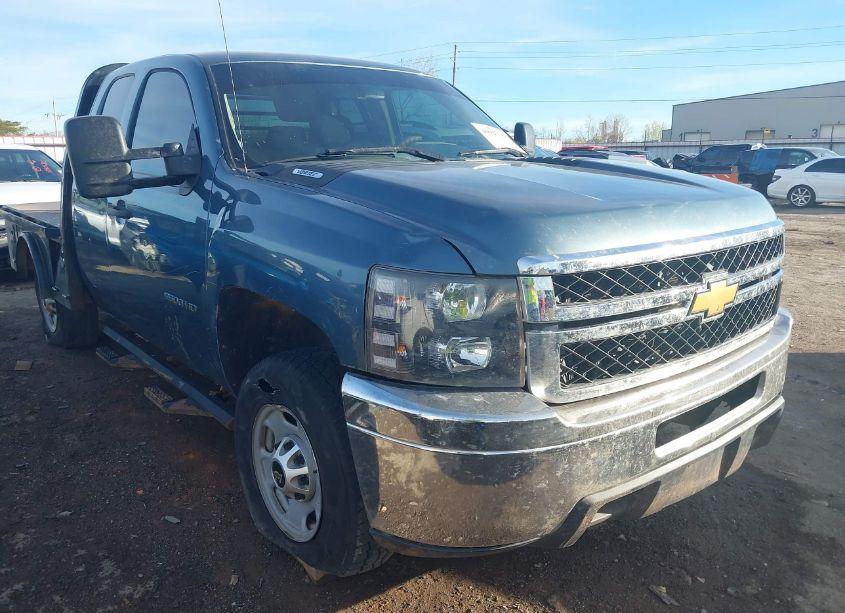 2013 Chevrolet Silverado 2500HD WORK TRUCK (VIN 1GC2KVCG0DZ162723) main photo