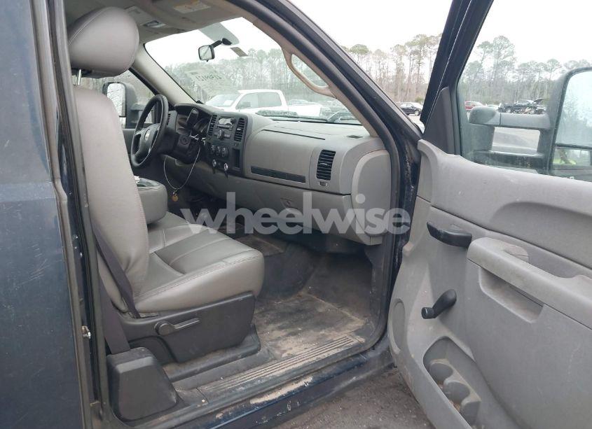 Photo 5 of 2011 Chevrolet Silverado 2500HD WORK TRUCK (VIN 1GC2KVCG2BZ269348)