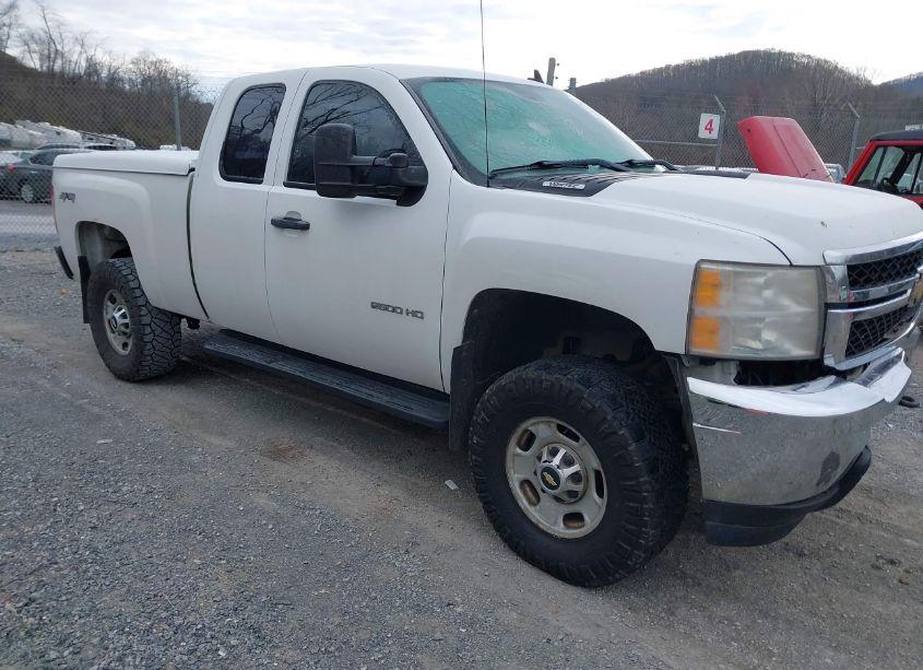 2011 Chevrolet Silverado 2500HD WORK TRUCK (VIN 1GC2KVCG2BZ402304) main photo