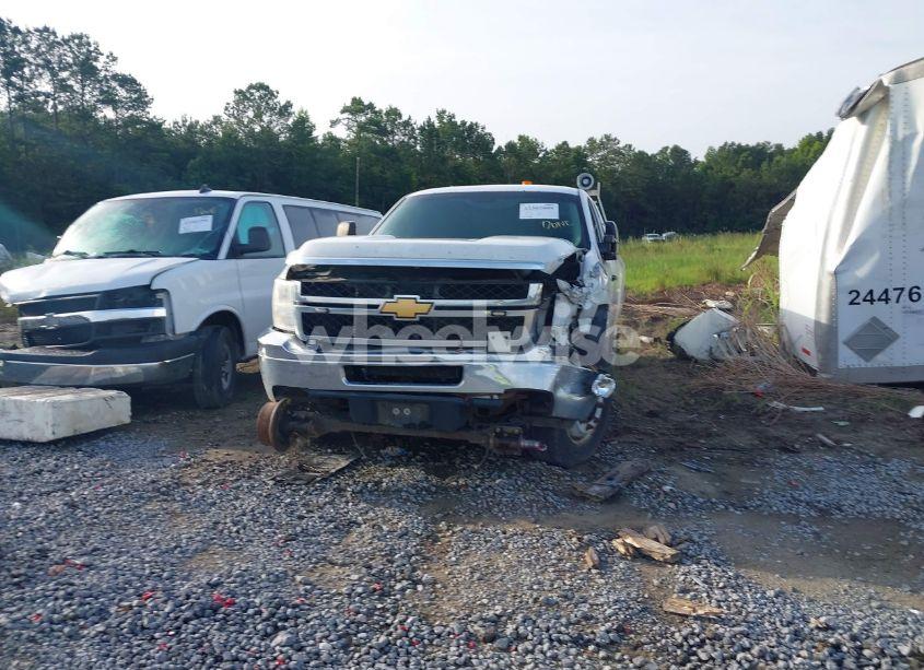 Photo 12 of 2013 Chevrolet Silverado 2500HD WORK TRUCK (VIN 1GC2KVCG2DZ385023)