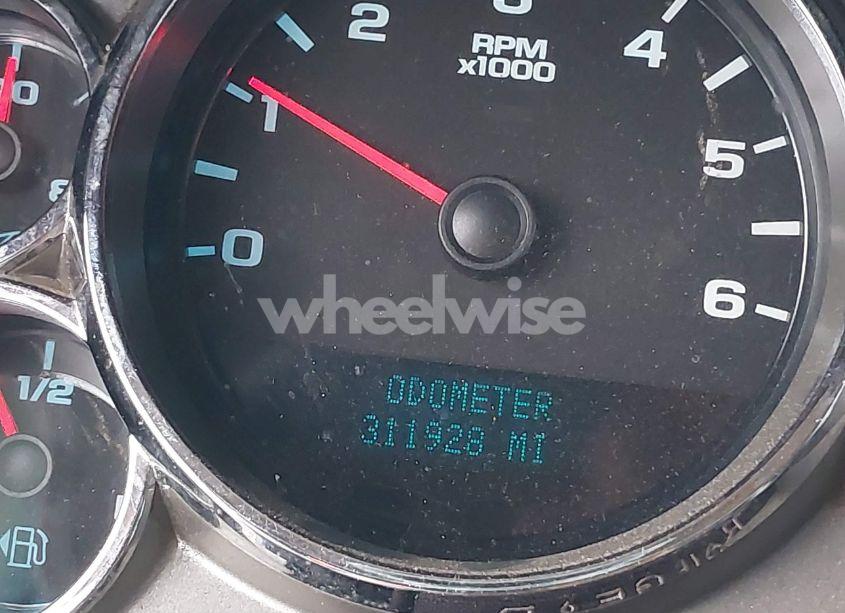 Photo 15 of 2013 Chevrolet Silverado 2500HD WORK TRUCK (VIN 1GC2KVCG2DZ385023)