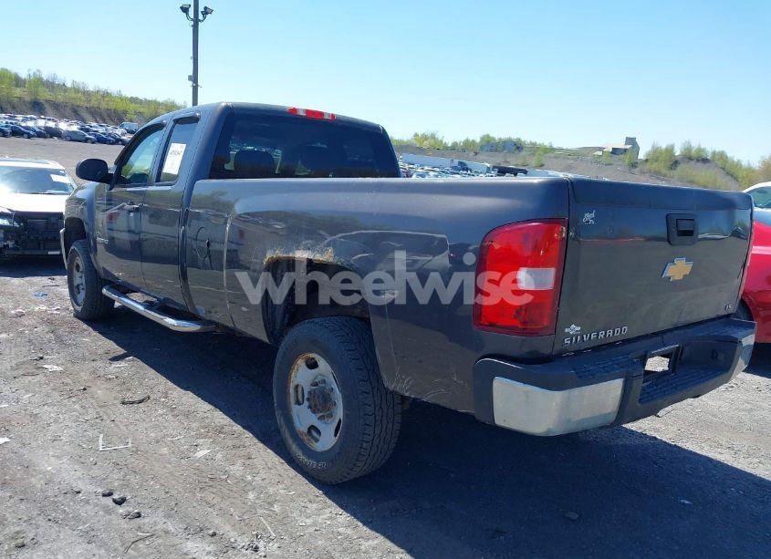 Photo 3 of 2011 Chevrolet Silverado 2500HD WORK TRUCK (VIN 1GC2KVCG5BZ317120)