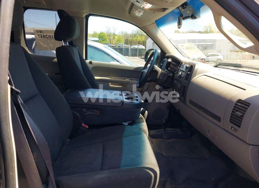 Photo 5 of 2011 Chevrolet Silverado 2500HD WORK TRUCK (VIN 1GC2KVCG5BZ317120)