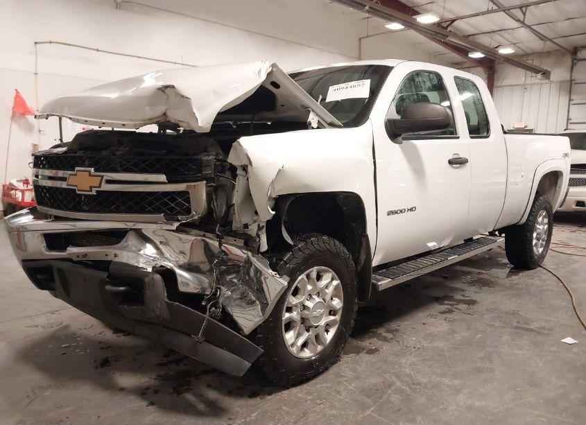 Photo 2 of 2013 Chevrolet Silverado 2500HD WORK TRUCK (VIN 1GC2KVCG6DZ343194)