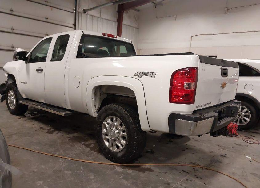 Photo 3 of 2013 Chevrolet Silverado 2500HD WORK TRUCK (VIN 1GC2KVCG6DZ343194)
