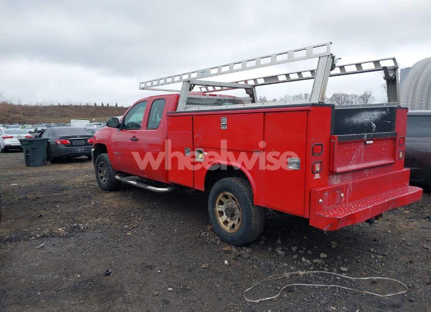 Photo 3 of 2012 Chevrolet Silverado 2500HD WORK TRUCK (VIN 1GC2KVCG8CZ106883)