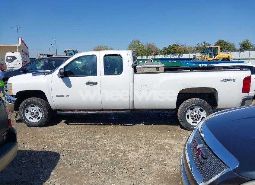 Photo 14 of 2012 Chevrolet Silverado 2500HD WORK TRUCK (VIN 1GC2KVCG8CZ328744)