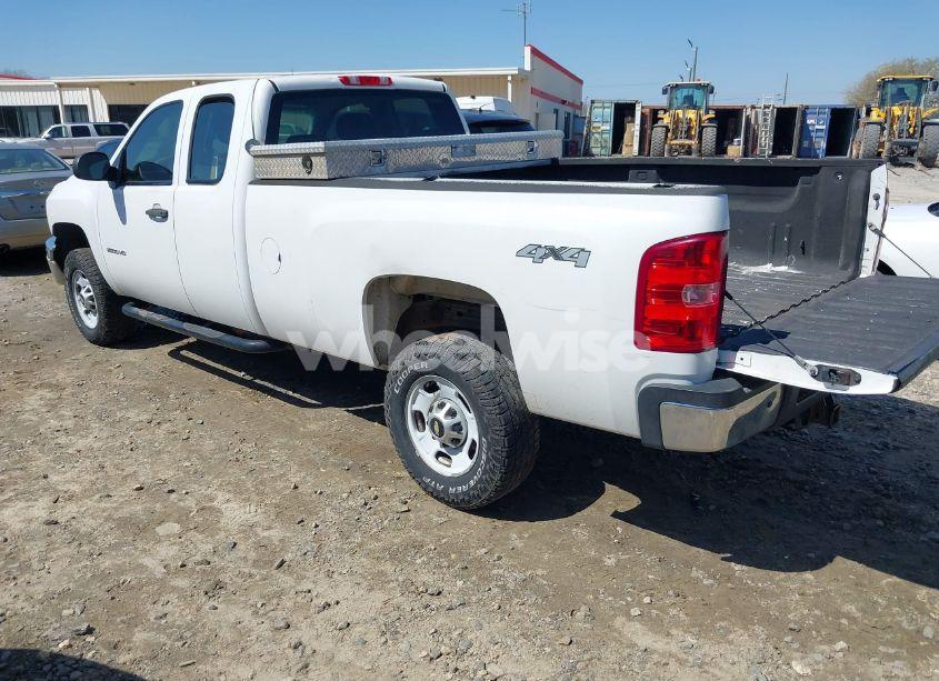Photo 3 of 2012 Chevrolet Silverado 2500HD WORK TRUCK (VIN 1GC2KVCG8CZ328744)