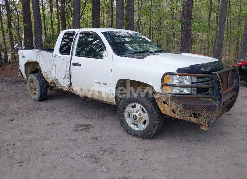 2013 Chevrolet Silverado 2500HD WORK TRUCK (VIN 1GC2KVCG8DZ369358) main photo