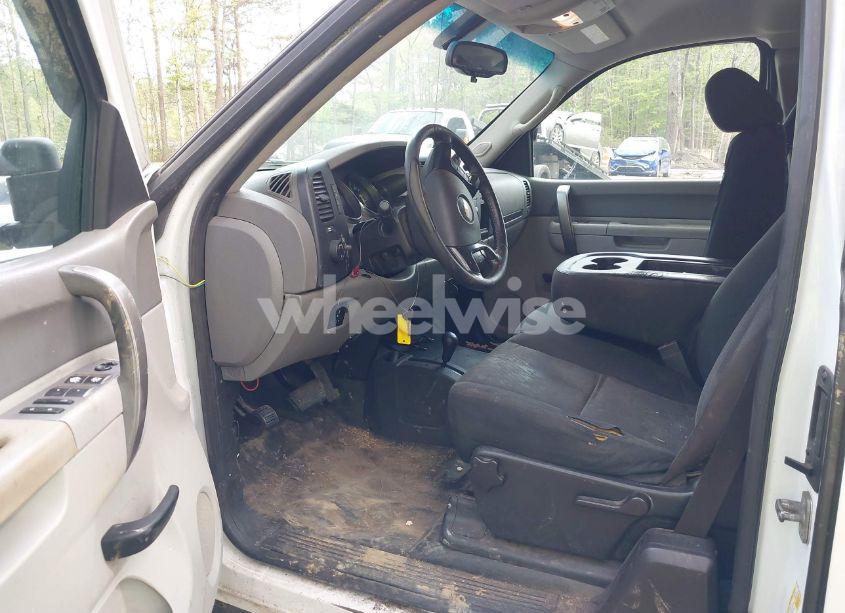Photo 5 of 2013 Chevrolet Silverado 2500HD WORK TRUCK (VIN 1GC2KVCG8DZ369358)