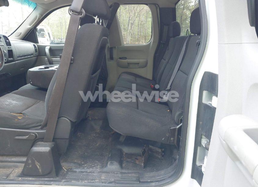 Photo 8 of 2013 Chevrolet Silverado 2500HD WORK TRUCK (VIN 1GC2KVCG8DZ369358)