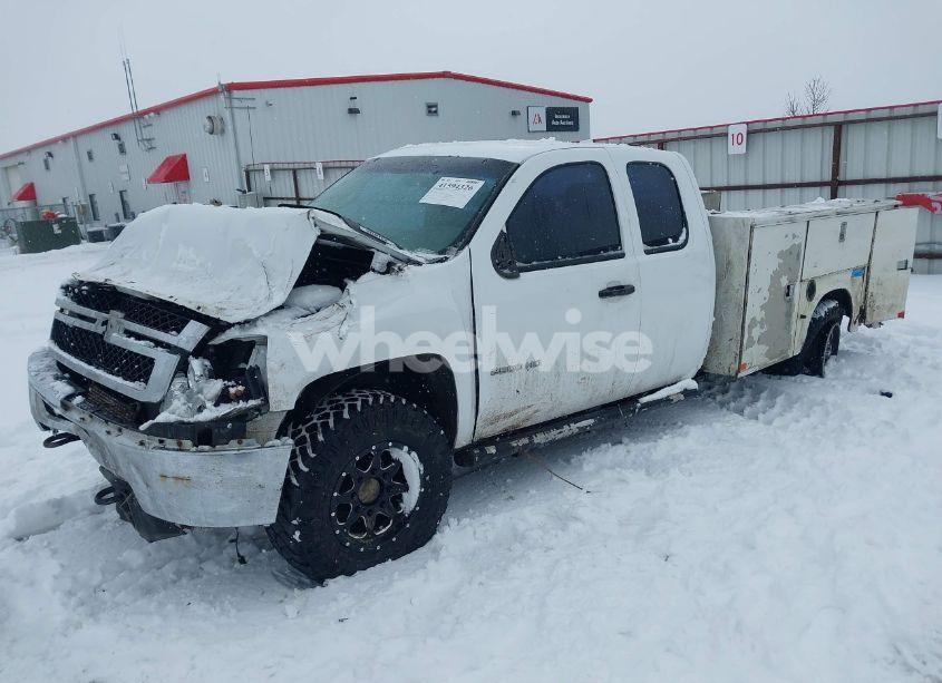 Photo 2 of 2011 Chevrolet Silverado 2500HD WORK TRUCK (VIN 1GC2KVCGXBZ283269)