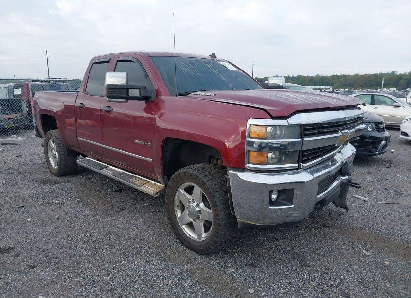 2015 Chevrolet Silverado 2500HD LT (VIN 1GC2KVE83FZ123892) main photo