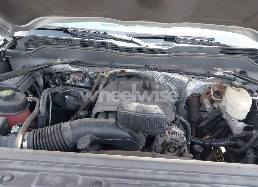 Photo 10 of 2015 Chevrolet Silverado 2500HD LT (VIN 1GC2KVEG1FZ129441)