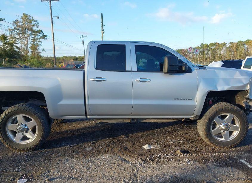 Photo 13 of 2015 Chevrolet Silverado 2500HD LT (VIN 1GC2KVEG1FZ140598)