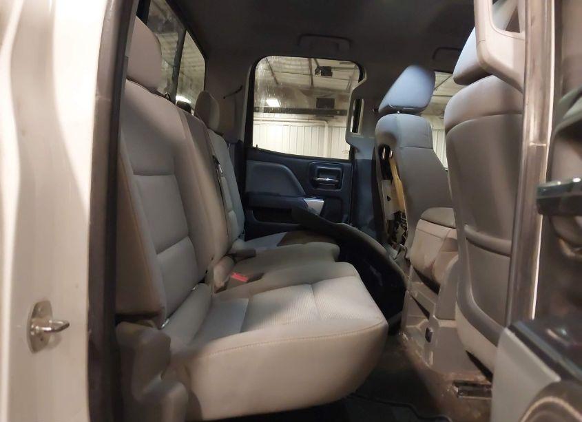 Photo 8 of 2015 Chevrolet Silverado 2500HD LT (VIN 1GC2KVEG1FZ530374)