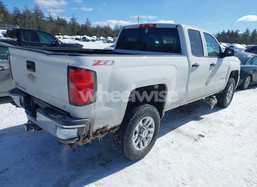 Photo 4 of 2015 Chevrolet Silverado 2500HD LT (VIN 1GC2KVEG3FZ116593)