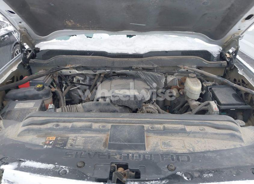 Photo 10 of 2015 Chevrolet Silverado 2500HD LT (VIN 1GC2KVEG4FZ555799)