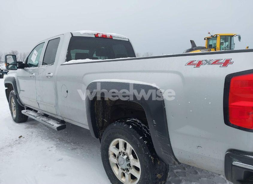 Photo 15 of 2015 Chevrolet Silverado 2500HD LT (VIN 1GC2KVEG4FZ555799)