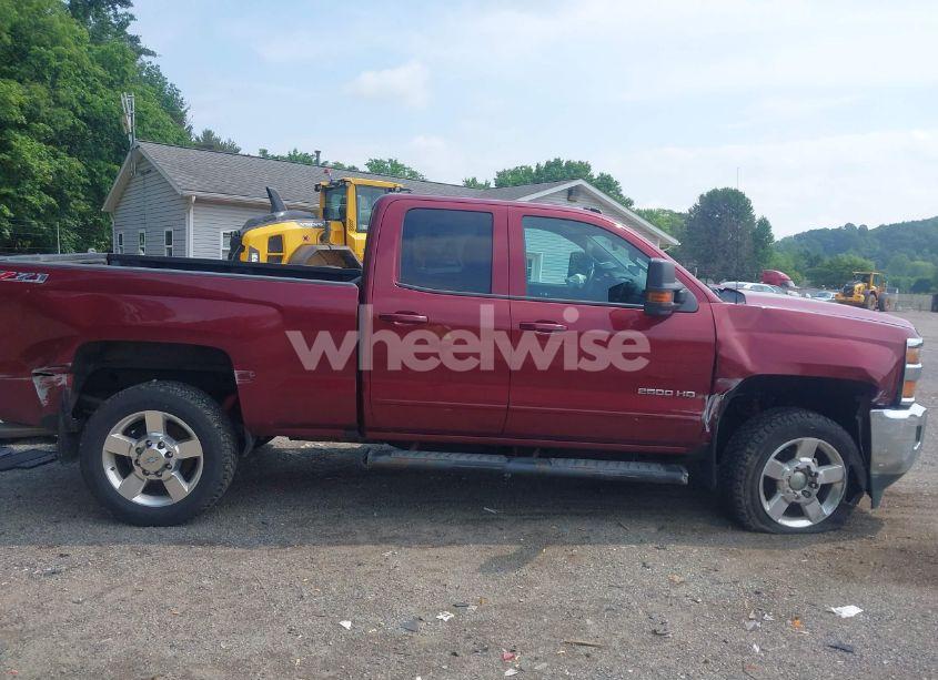 Photo 13 of 2017 Chevrolet Silverado 2500HD LT (VIN 1GC2KVEG4HZ198224)