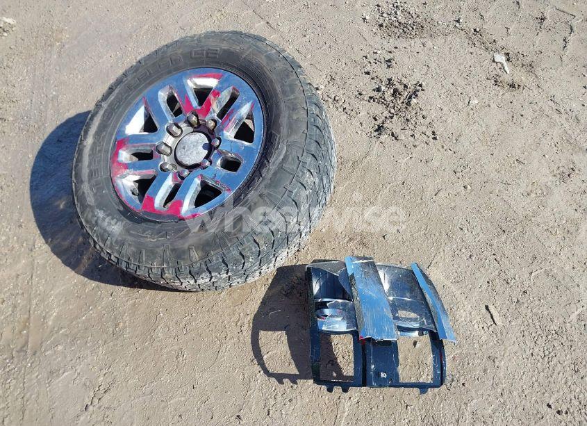 Photo 12 of 2016 Chevrolet Silverado 2500HD LT (VIN 1GC2KVEG5GZ227471)