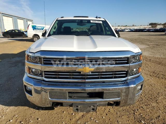 Photo 5 of 2015 CHEVROLET SILVERADO K2500 HEAVY DUTY LT (VIN 1GC2KVEG6FZ142492)