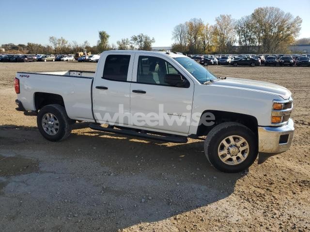 Photo 7 of 2015 CHEVROLET SILVERADO K2500 HEAVY DUTY LT (VIN 1GC2KVEG6FZ142492)