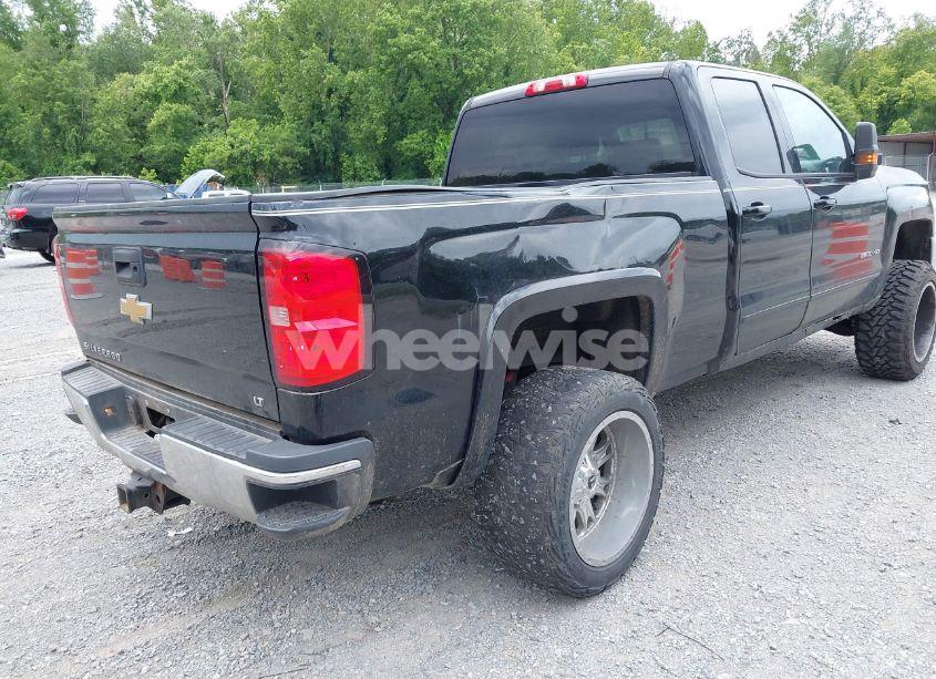 Photo 4 of 2015 Chevrolet Silverado 2500HD LT (VIN 1GC2KVEG6FZ509763)