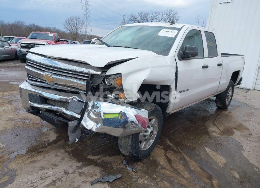 Photo 2 of 2015 Chevrolet Silverado 2500HD LT (VIN 1GC2KVEG7FZ105371)