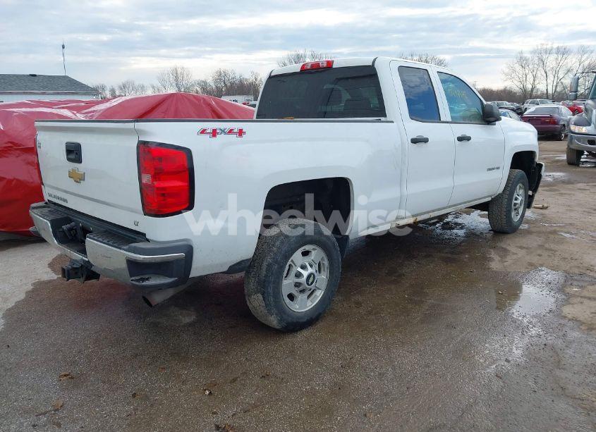 Photo 4 of 2015 Chevrolet Silverado 2500HD LT (VIN 1GC2KVEG7FZ105371)