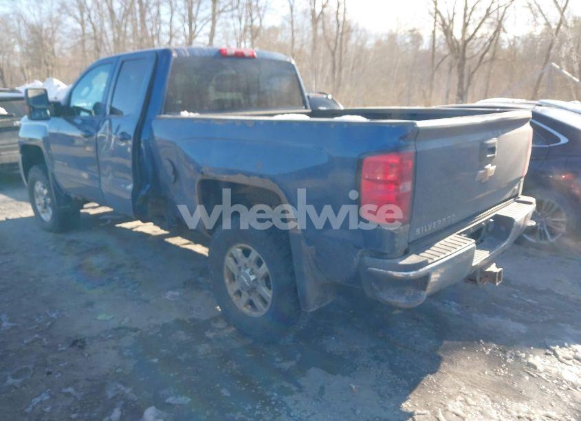 Photo 3 of 2015 Chevrolet Silverado 2500HD LT (VIN 1GC2KVEG8FZ549360)