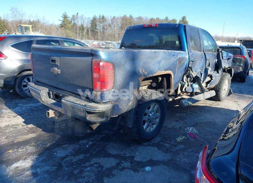 Photo 4 of 2015 Chevrolet Silverado 2500HD LT (VIN 1GC2KVEG8FZ549360)