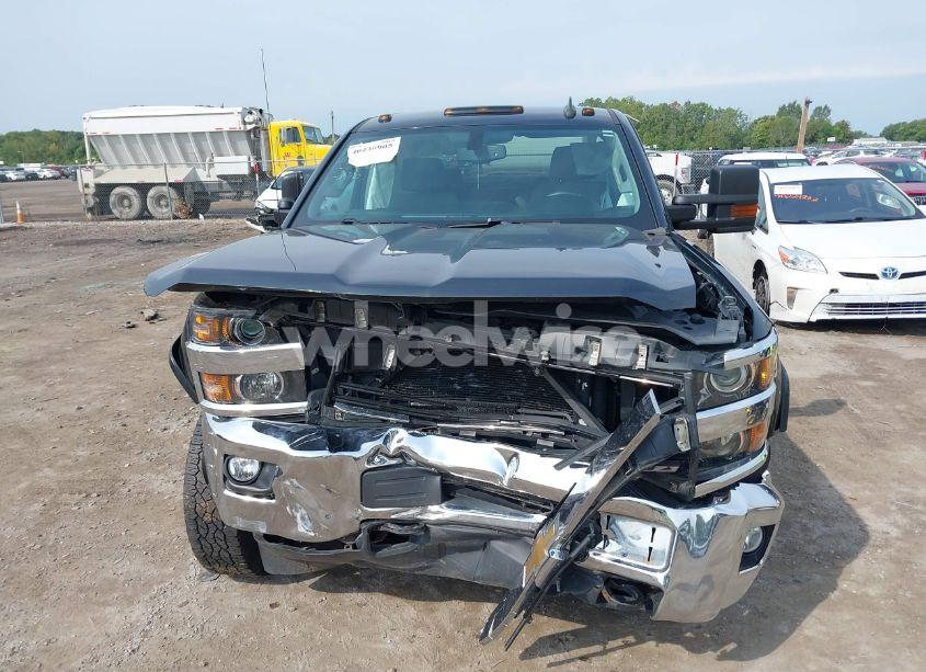 Photo 12 of 2017 Chevrolet Silverado 2500HD LT (VIN 1GC2KVEG8HZ194130)