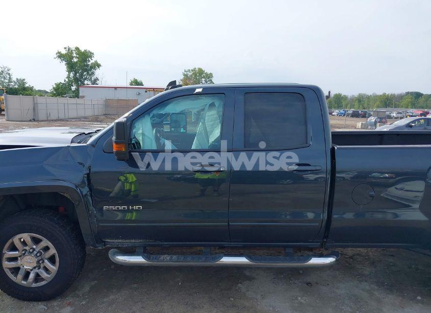 Photo 14 of 2017 Chevrolet Silverado 2500HD LT (VIN 1GC2KVEG8HZ194130)