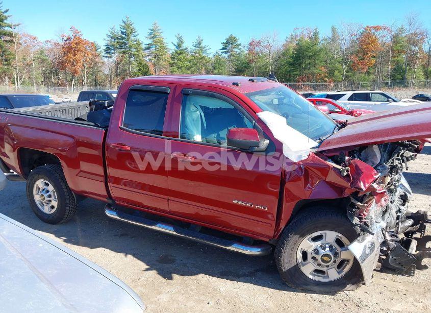 Photo 13 of 2018 Chevrolet Silverado 2500HD LT (VIN 1GC2KVEG8JZ235359)