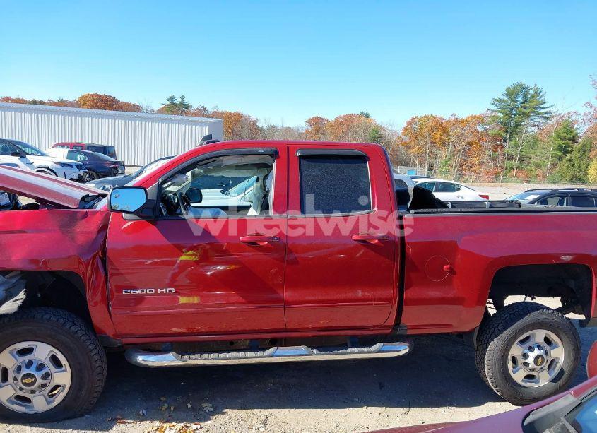 Photo 14 of 2018 Chevrolet Silverado 2500HD LT (VIN 1GC2KVEG8JZ235359)
