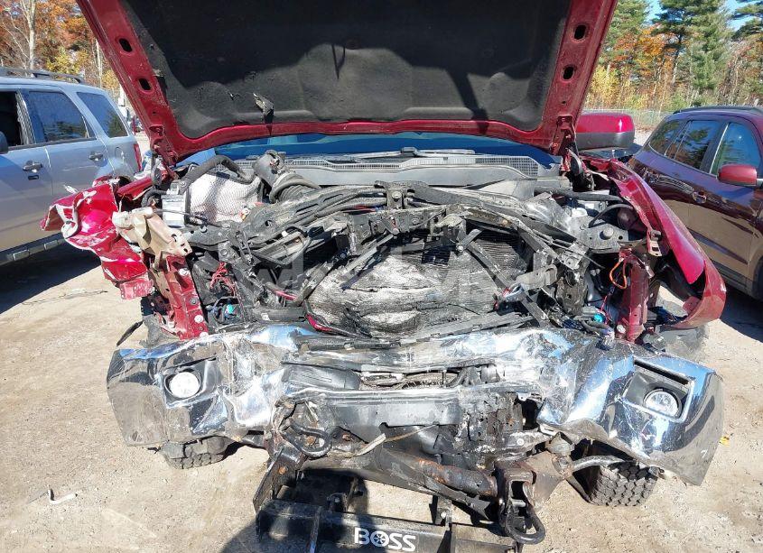 Photo 6 of 2018 Chevrolet Silverado 2500HD LT (VIN 1GC2KVEG8JZ235359)