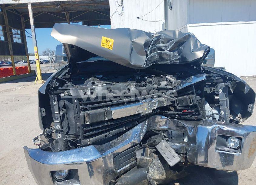 Photo 6 of 2017 Chevrolet Silverado 2500HD LT (VIN 1GC2KVEG9HZ173142)