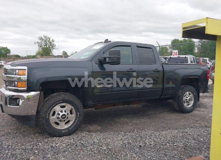 Photo 14 of 2017 Chevrolet Silverado 2500HD LT (VIN 1GC2KVEGXHZ187129)