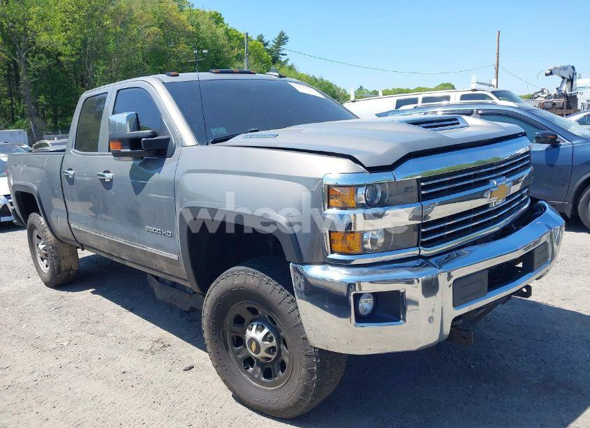 2017 Chevrolet Silverado 2500HD LTZ (VIN 1GC2KWEY0HZ258014) main photo