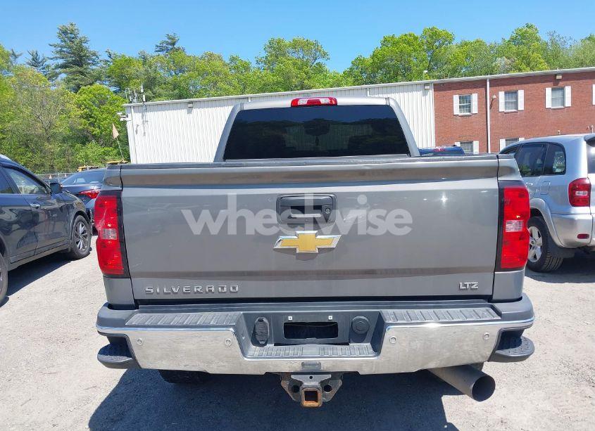 Photo 16 of 2017 Chevrolet Silverado 2500HD LTZ (VIN 1GC2KWEY0HZ258014)
