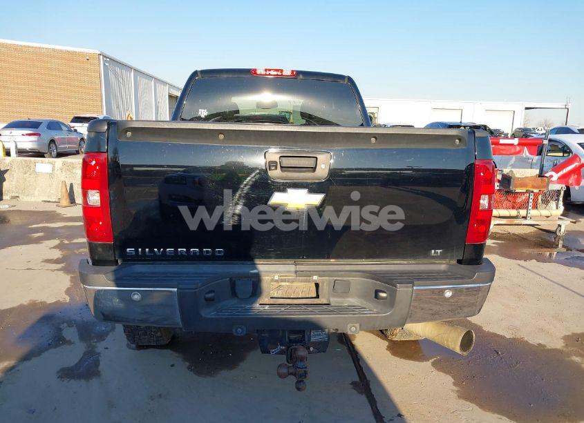 Photo 16 of 2013 Chevrolet Silverado 2500HD LT (VIN 1GC2KXC89DZ400413)