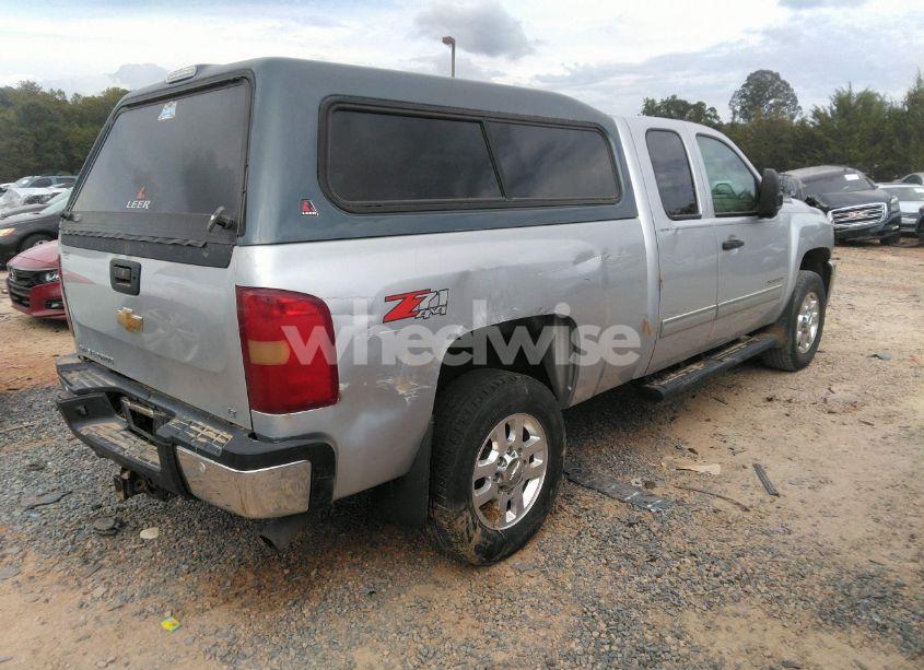 Photo 4 of 2012 Chevrolet Silverado 2500HD LT (VIN 1GC2KXCG1CZ337684)