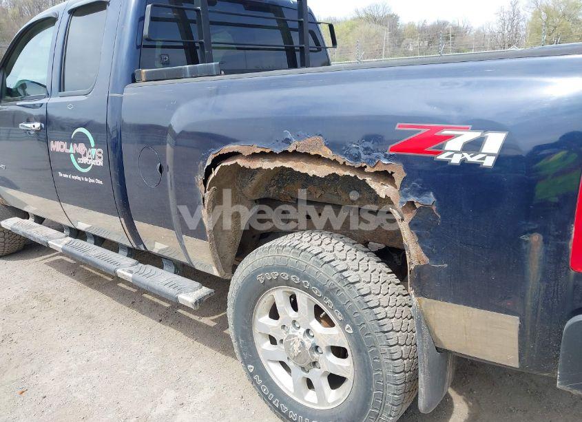 Photo 19 of 2011 Chevrolet Silverado 2500HD LT (VIN 1GC2KXCG2BZ221313)